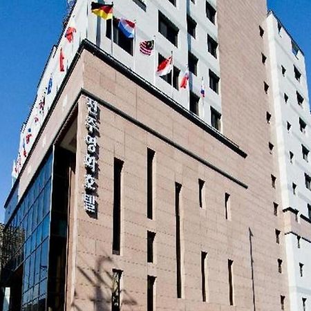 Jeonju Yeonghwa Hotel Экстерьер фото