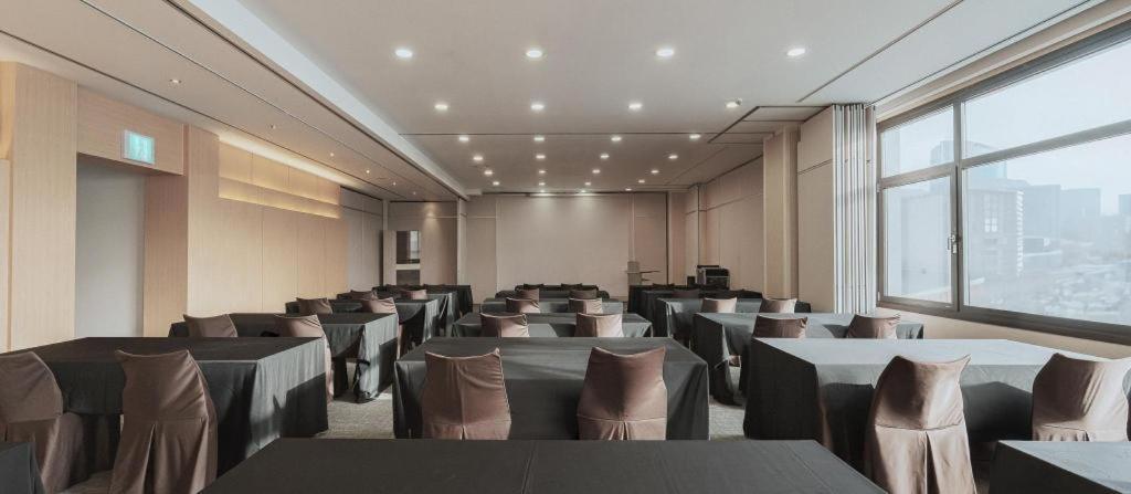 Jeonju Yeonghwa Hotel Экстерьер фото