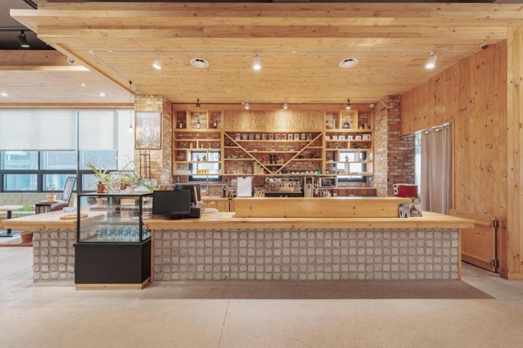 Jeonju Yeonghwa Hotel Экстерьер фото