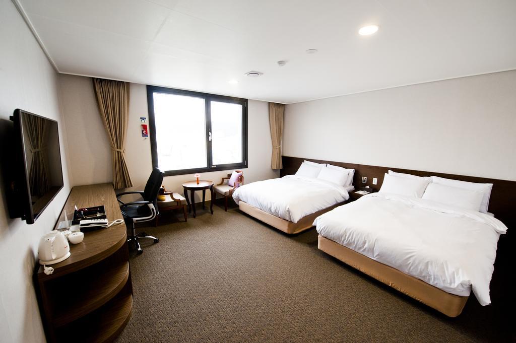 Jeonju Yeonghwa Hotel Номер фото